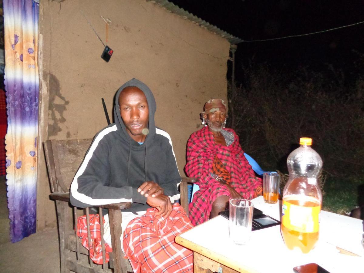 Maasai Homestay Camping Sekenani المظهر الخارجي الصورة