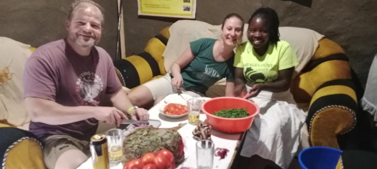Maasai Homestay Camping Sekenani المظهر الخارجي الصورة